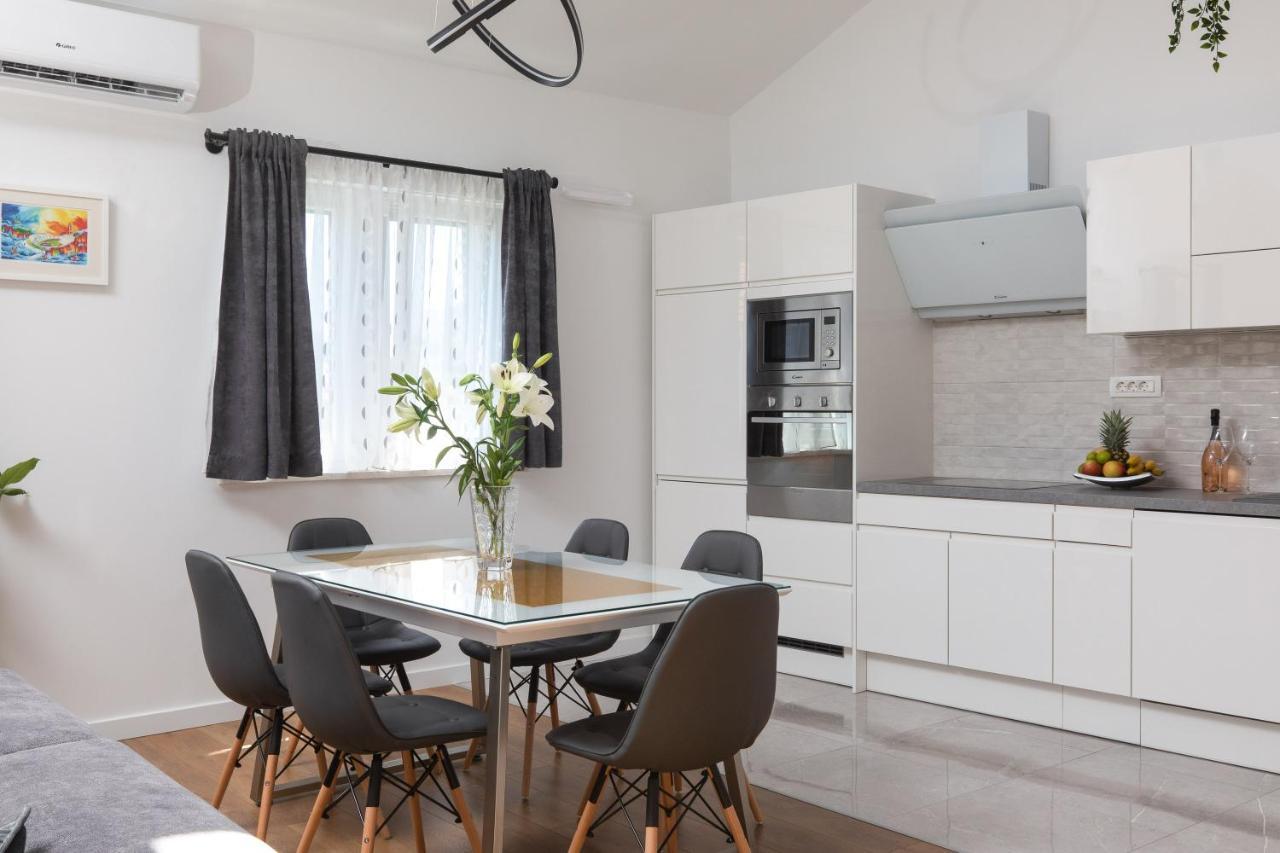 Metily Apartment Split Kültér fotó